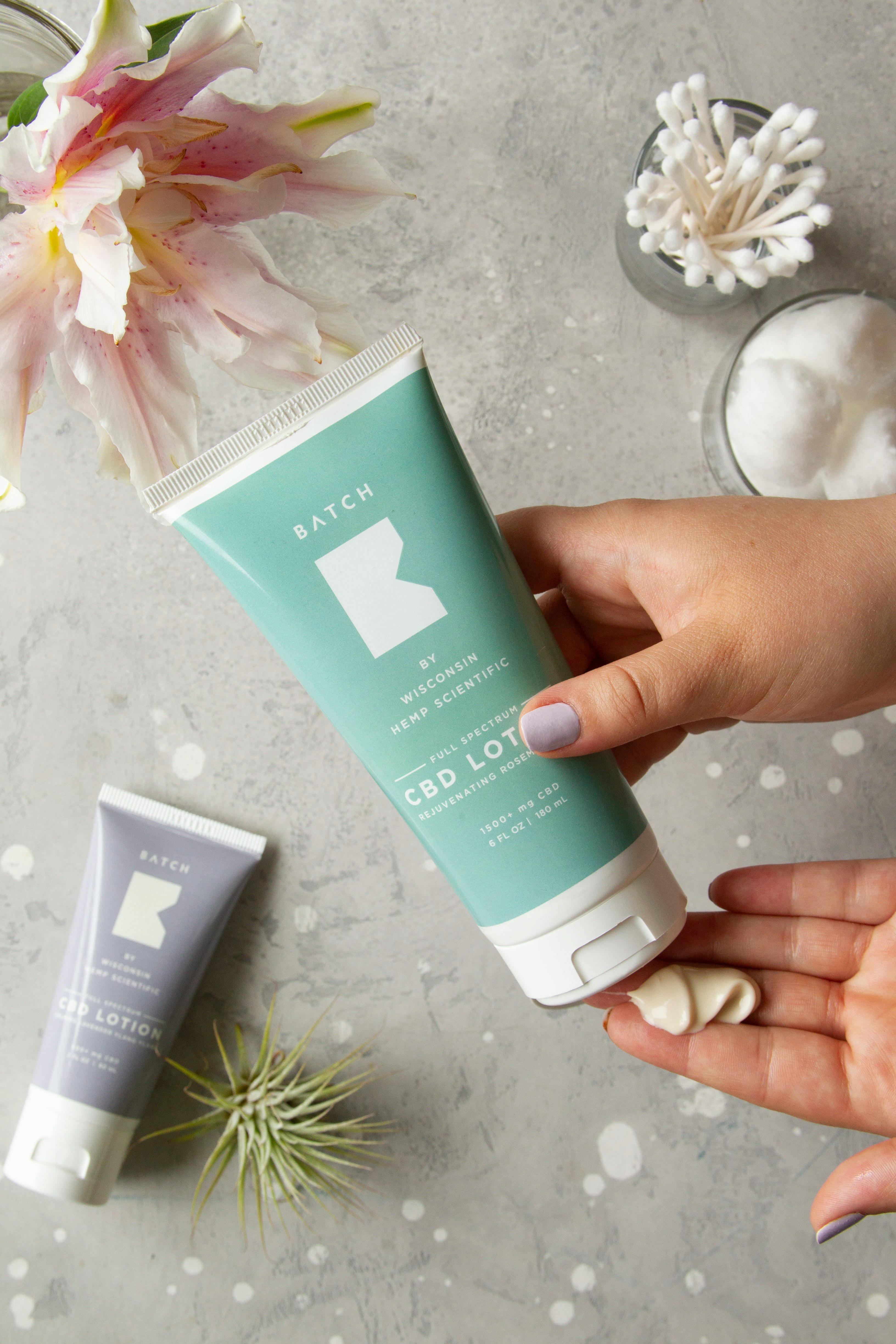 パッケージも可愛いハンドクリーム