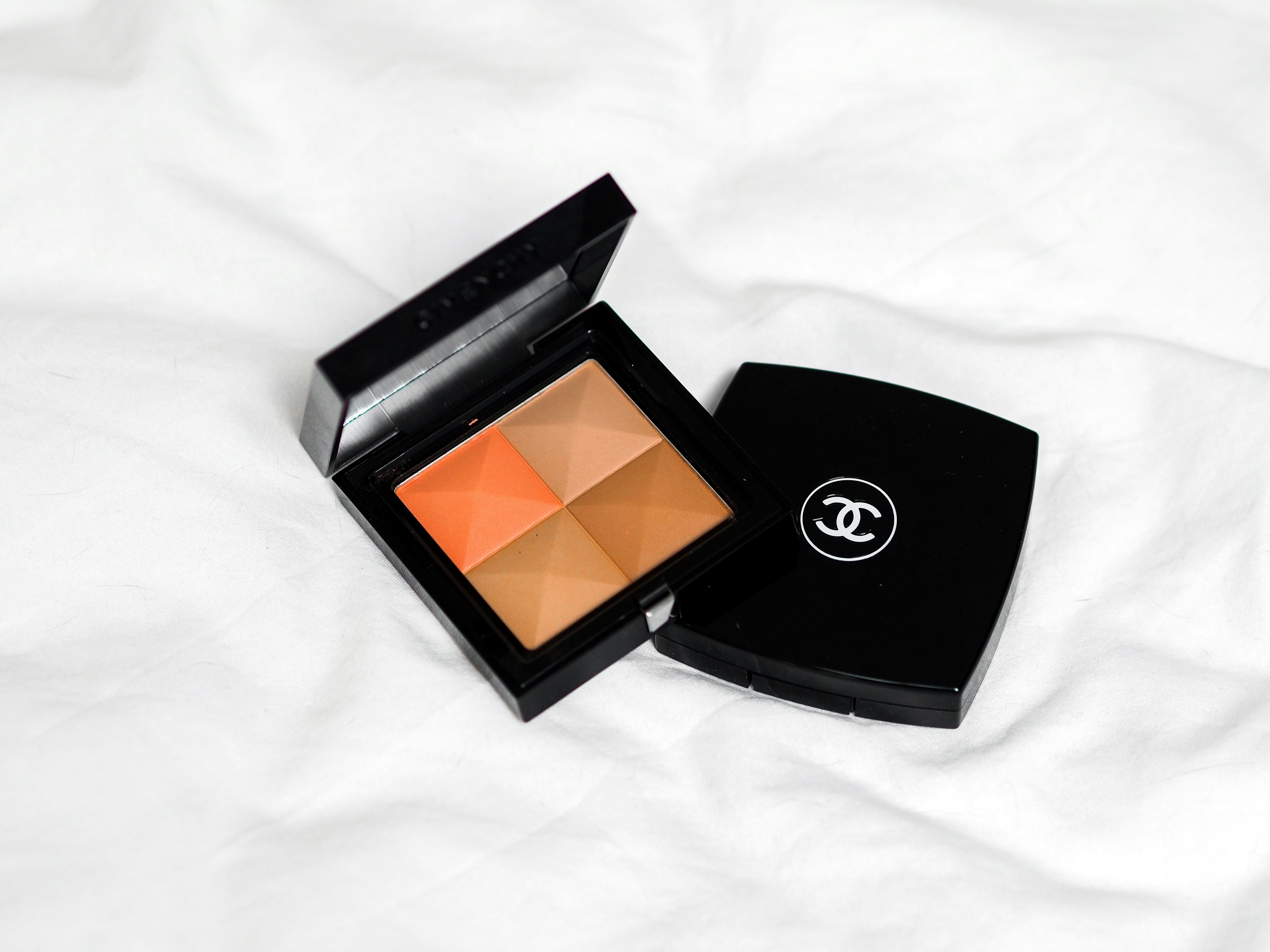 ２位のシャネルのアイシャドウ